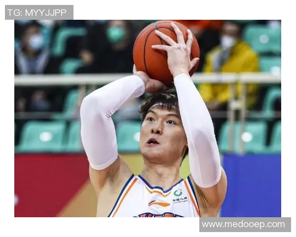 南京网球队在邀请赛中以73分稳居积分榜首位 南京网球队在邀请赛中以73分稳居积分榜首位