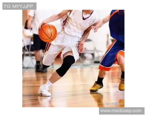 上海篮球队灵活性对比分析揭示战术优势与发展潜力 上海篮球队灵活性对比分析揭示战术优势与发展潜力